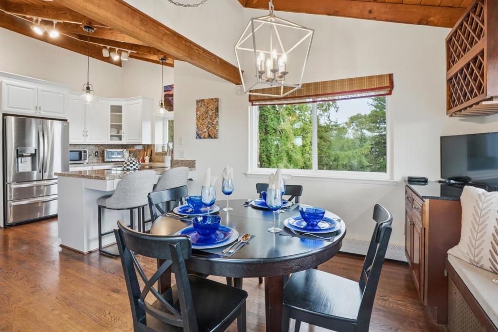 645 Skyward Drive Property Photo 15