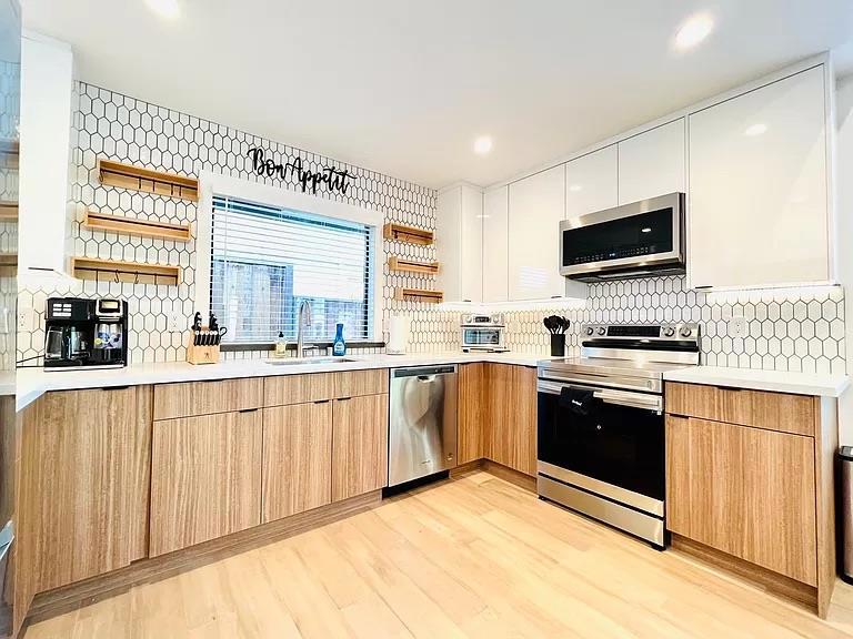 2050 Williams Street Property Photo 11