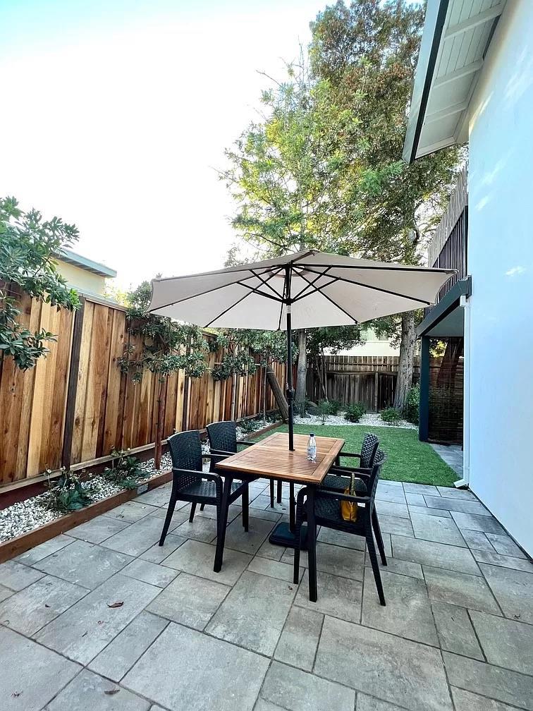 2050 Williams Street Property Photo 41