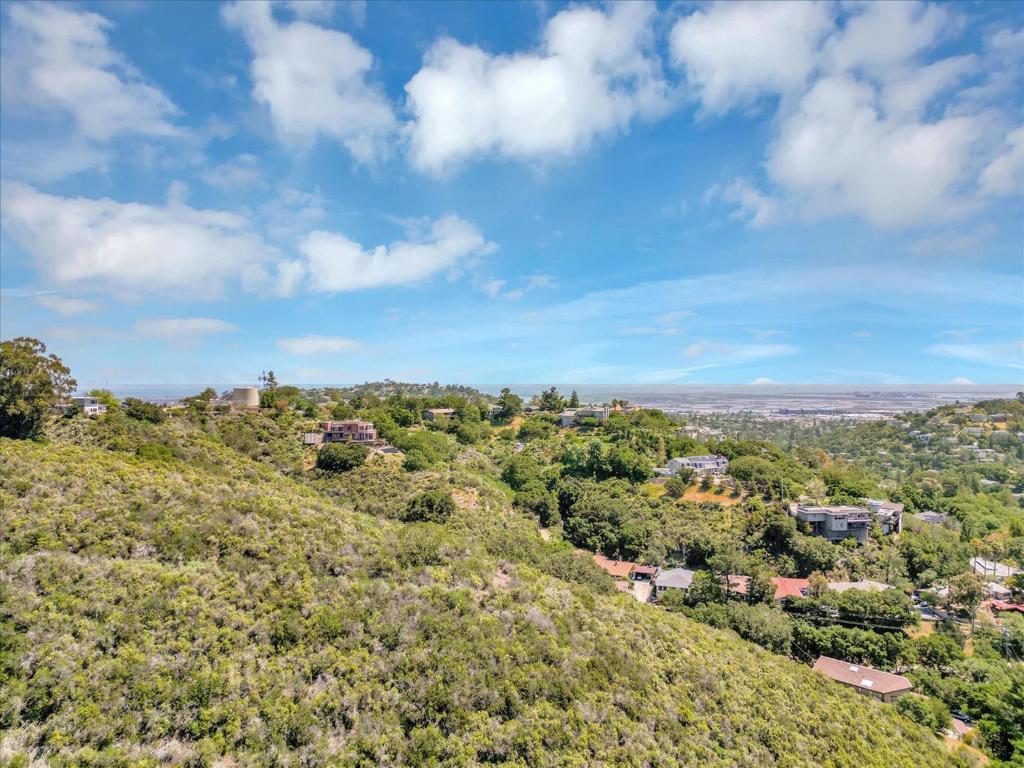 0 Devonshire Boulevard Property Photo 2