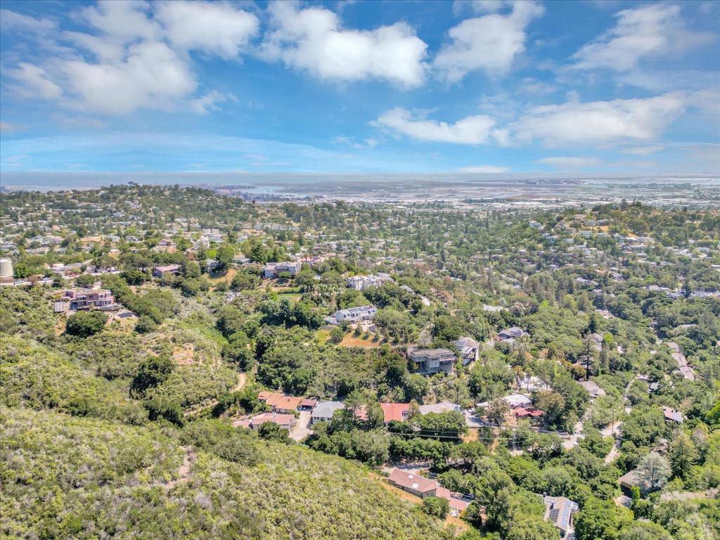 0 Devonshire Boulevard Property Photo 10