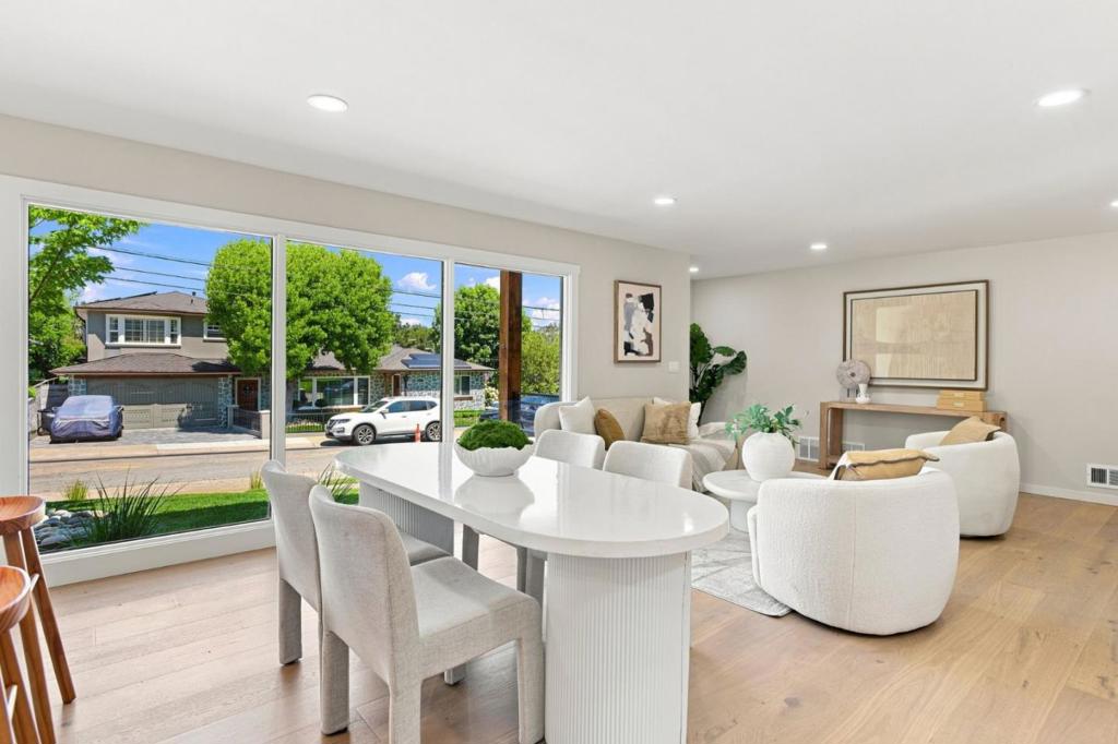 751 27th Avenue Property Photo 12