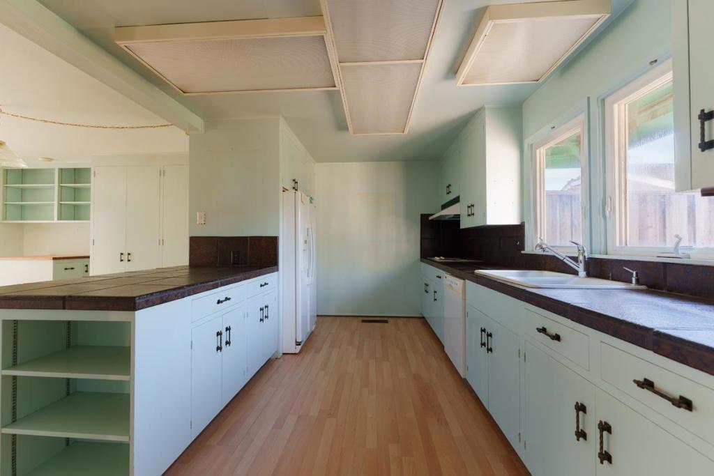 606 Central Avenue Property Photo 7