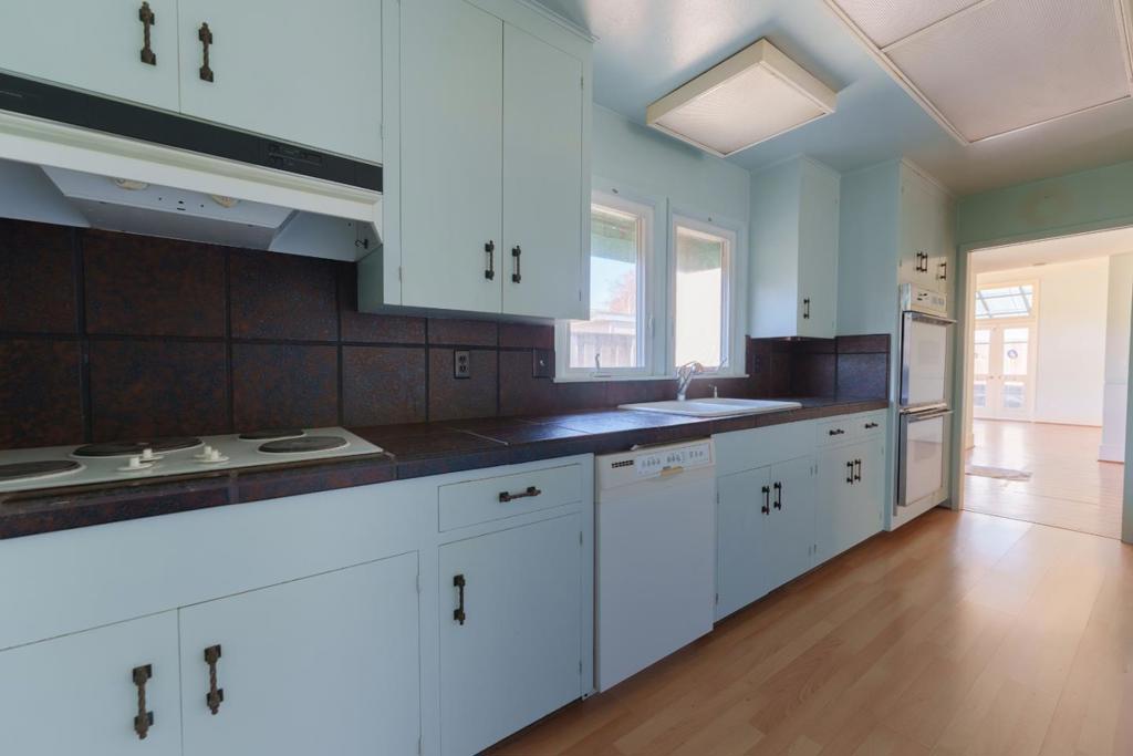 606 Central Avenue Property Photo 9