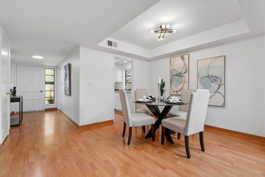 5081 Cribari Blfs Property Photo 10