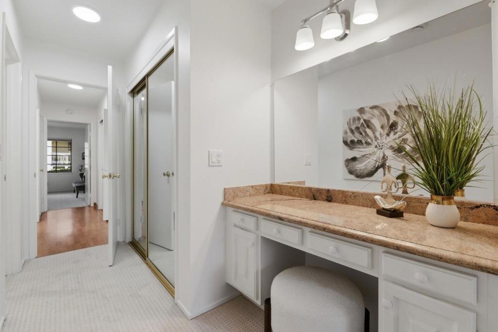 5081 Cribari Blfs Property Photo 21