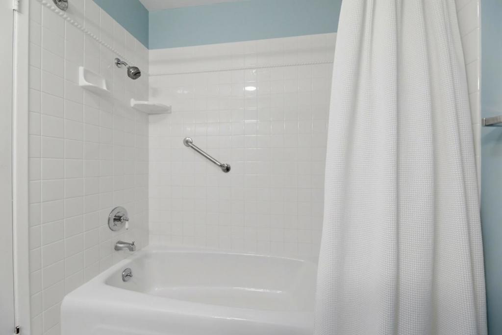 5081 Cribari Blfs Property Photo 23