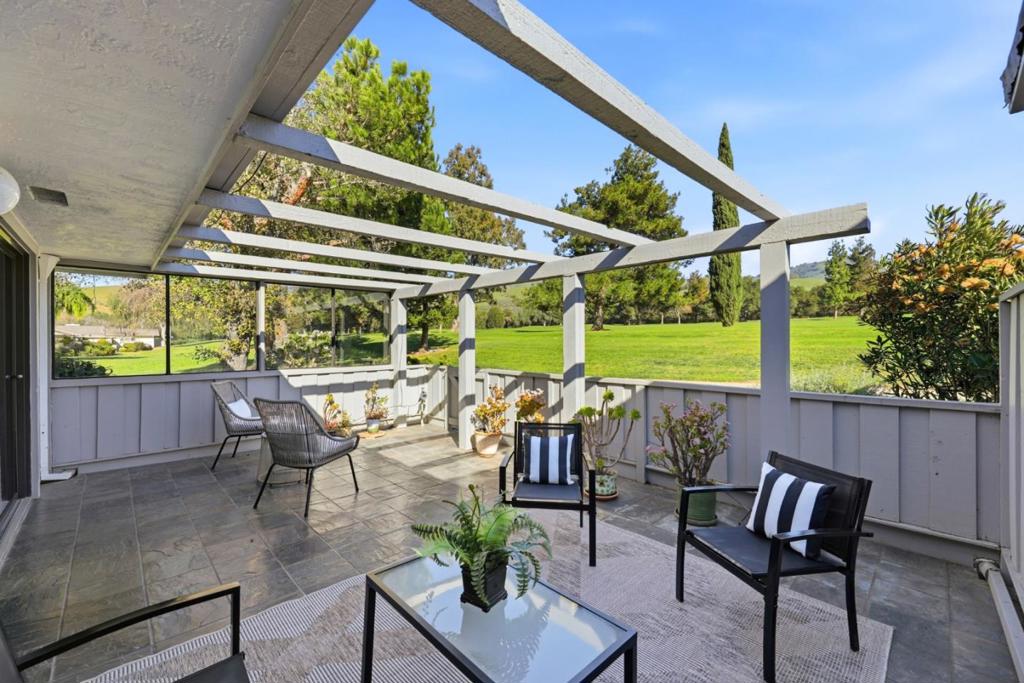 5081 Cribari Blfs Property Photo 26