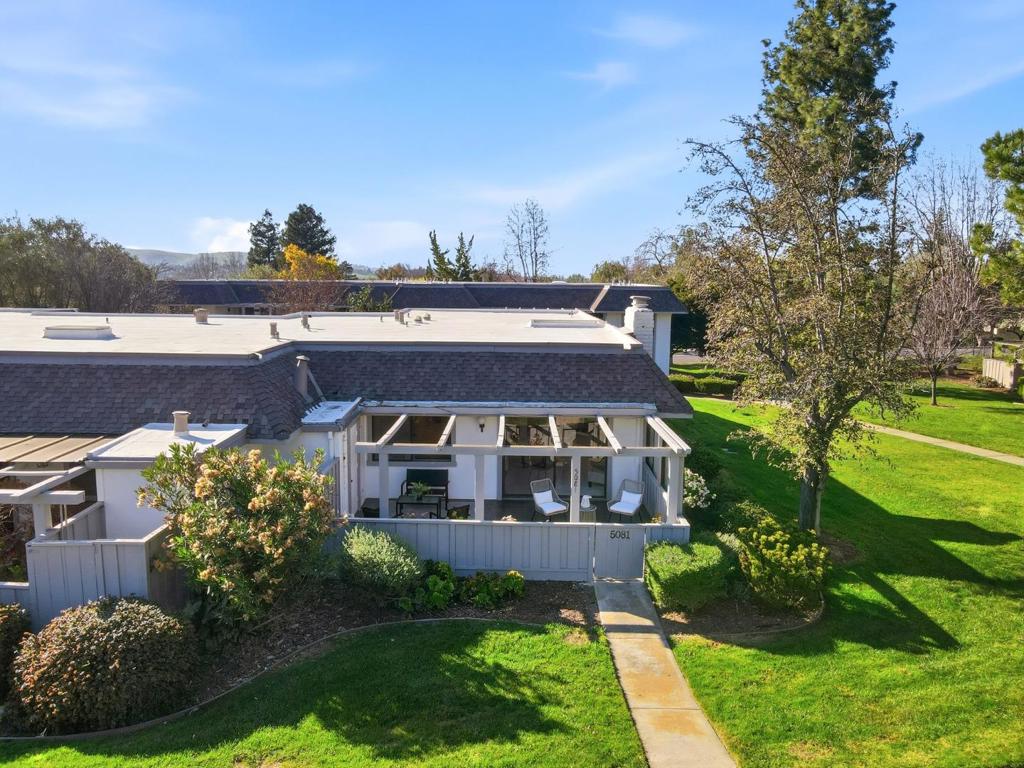 5081 Cribari Blfs Property Photo 32