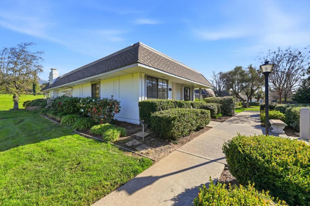 5081 Cribari Blfs Property Photo 34
