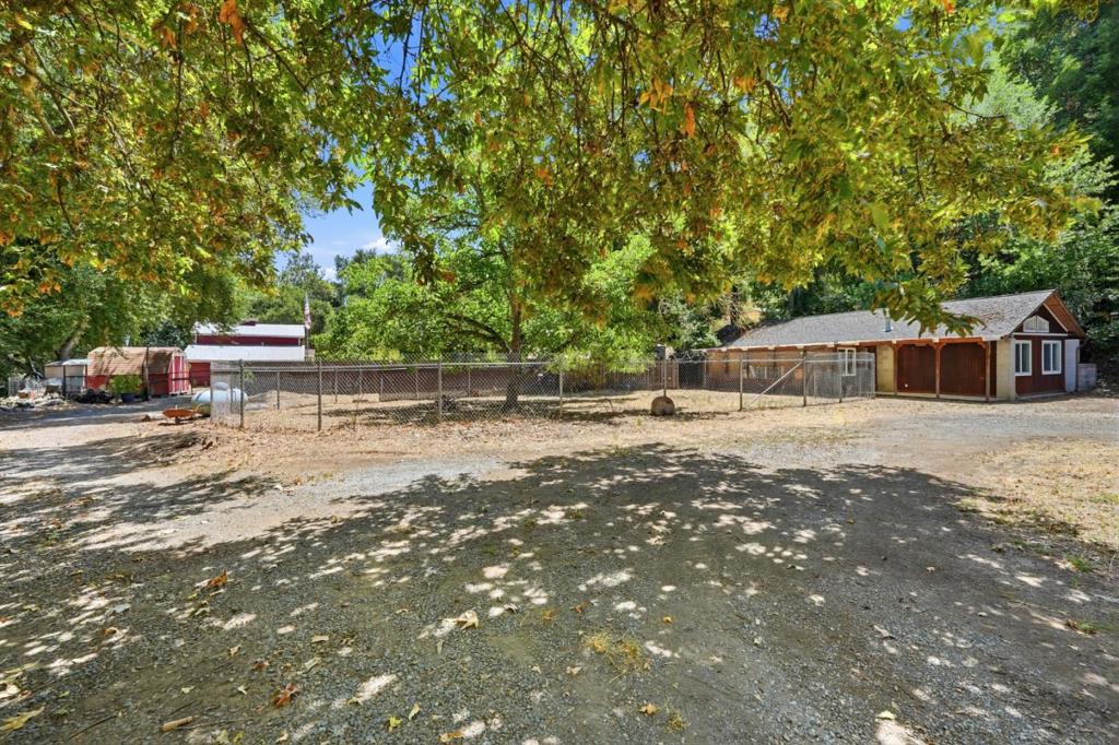 322 Casa Loma Road Property Photo 33