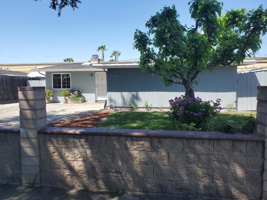 1655 Marsh Street Property Photo 2