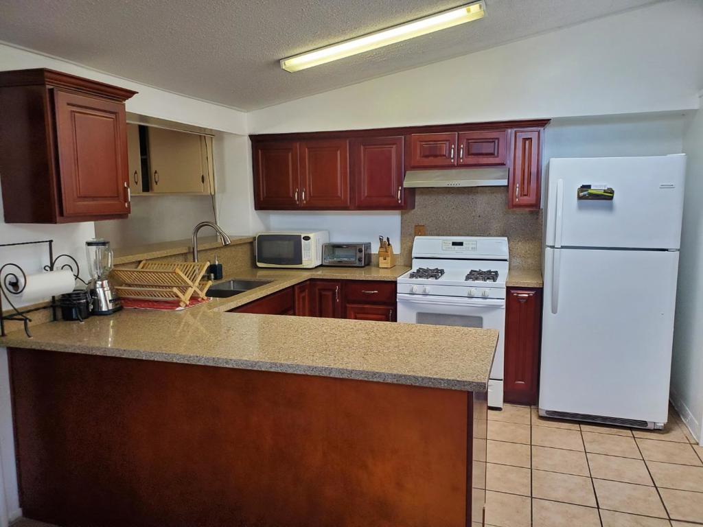 1655 Marsh Street Property Photo 5