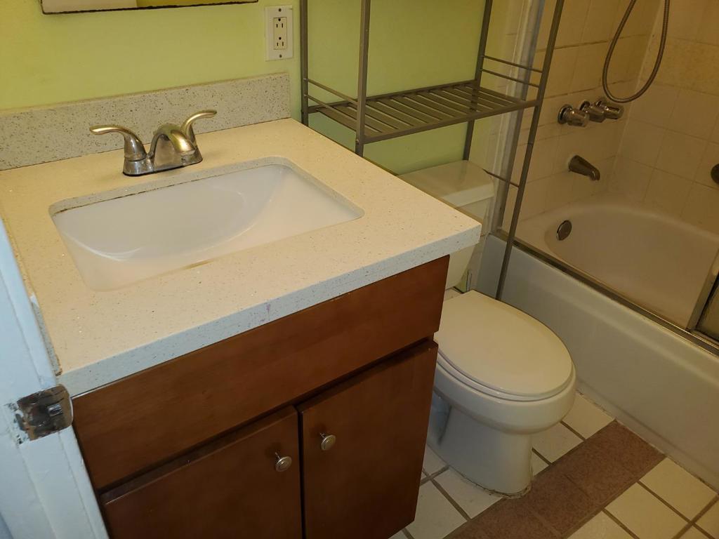 1655 Marsh Street Property Photo 13