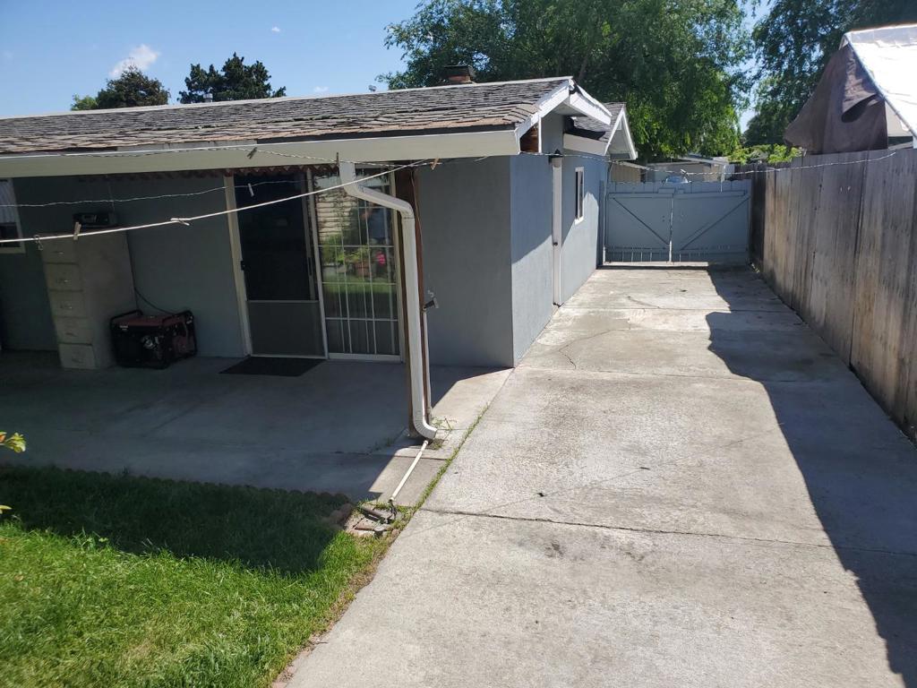 1655 Marsh Street Property Photo 22