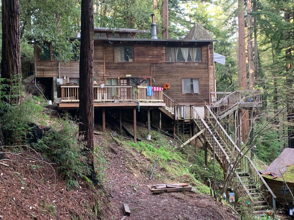 615 Heartwood Property Photo 1