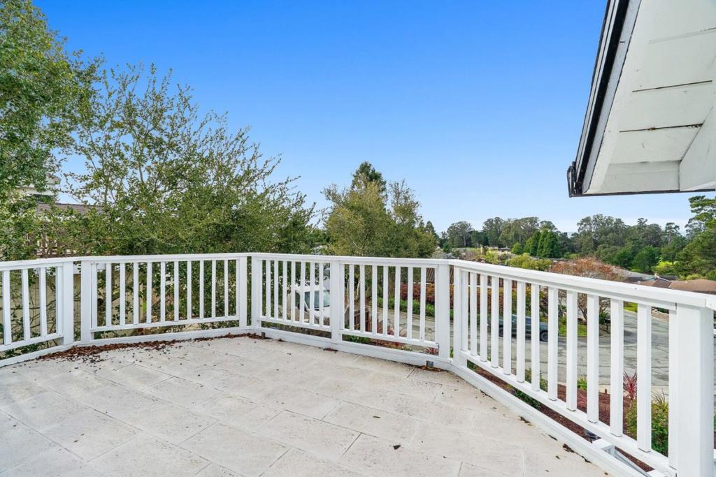 607 Saint Andrews Drive Property Photo 14