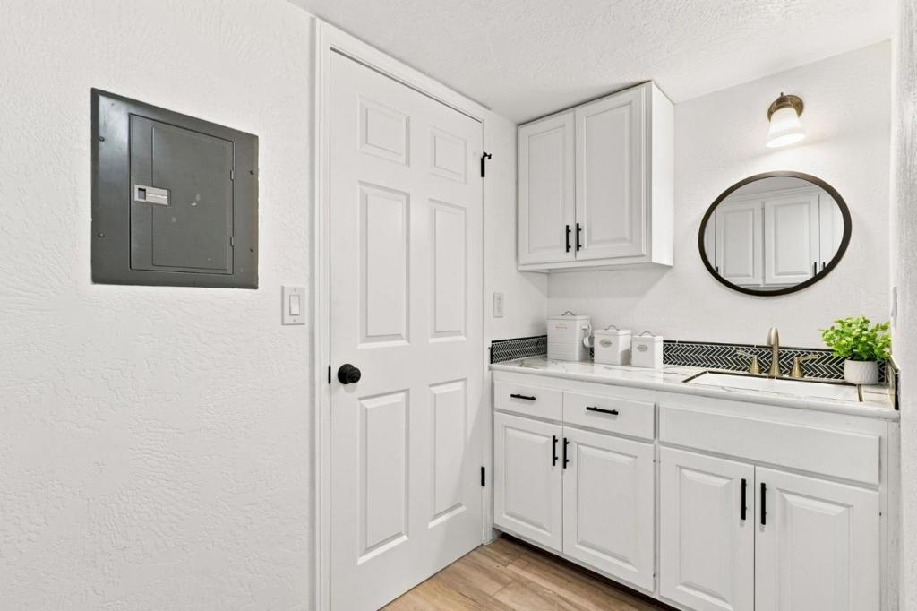 607 Saint Andrews Drive Property Photo 48