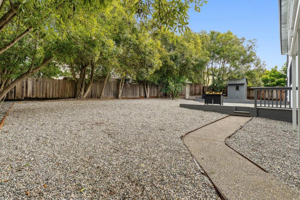 607 Saint Andrews Drive Property Photo 51