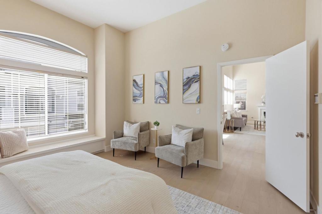 585 Shoal Circle Property Photo 16