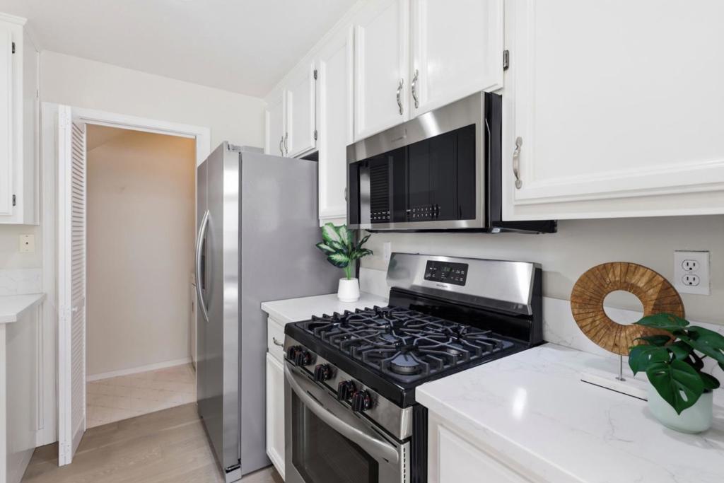585 Shoal Circle Property Photo 24