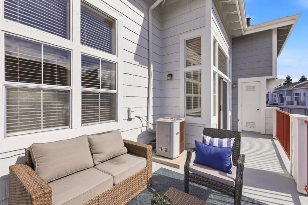 585 Shoal Circle Property Photo 40