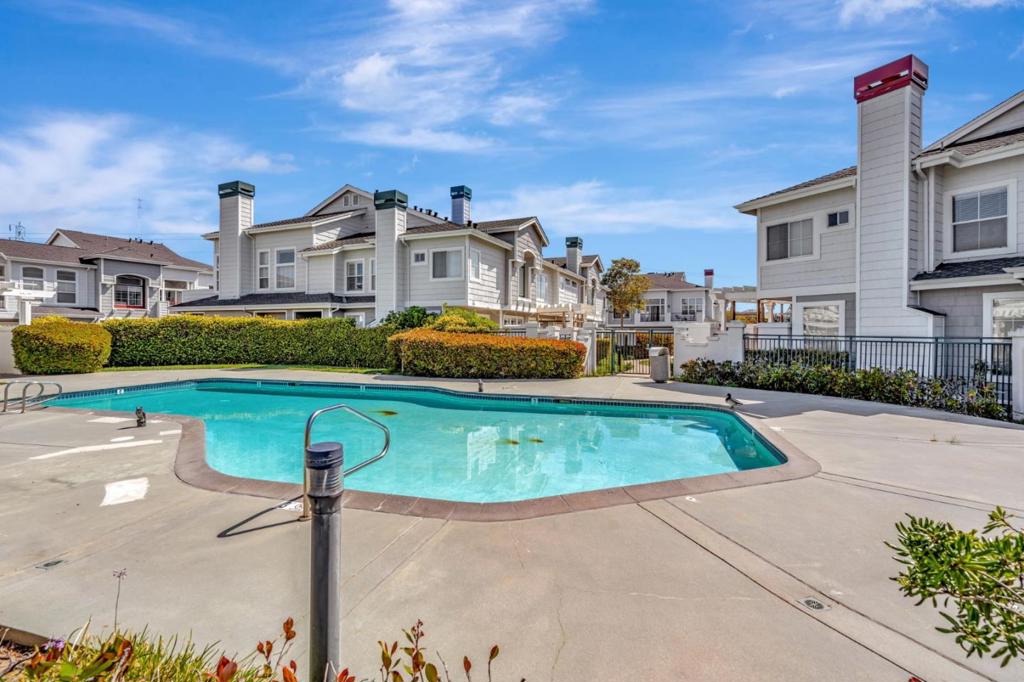 585 Shoal Circle Property Photo 44