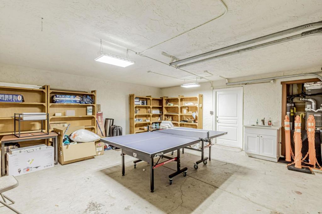 1217 Park Avenue Property Photo 12