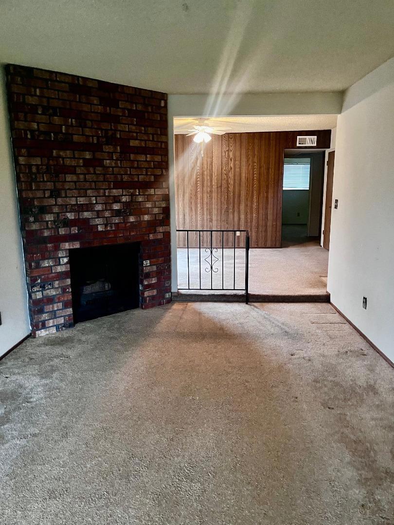 3312 Jayanne Way Property Photo 7
