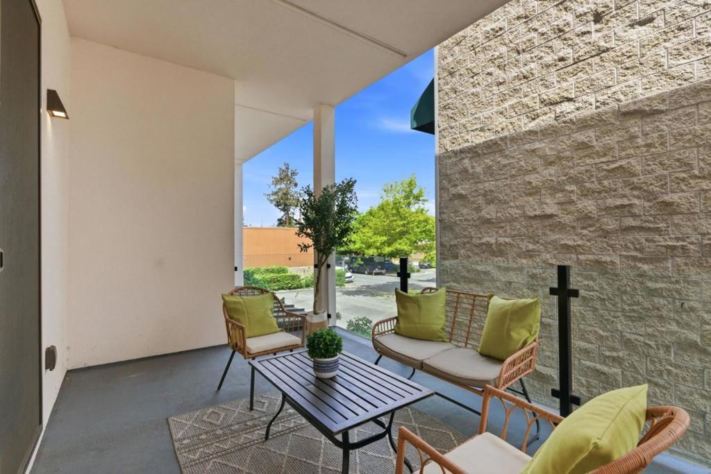 922 Woodside Road Property Photo 25