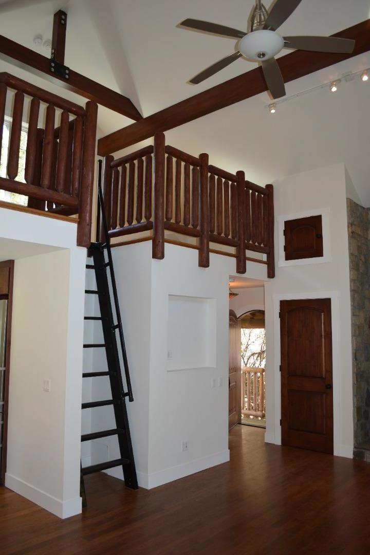 3035 Canyon Road Property Photo 13