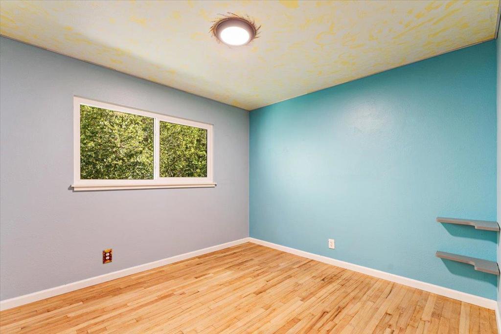 215 Moon Drive Property Photo 18