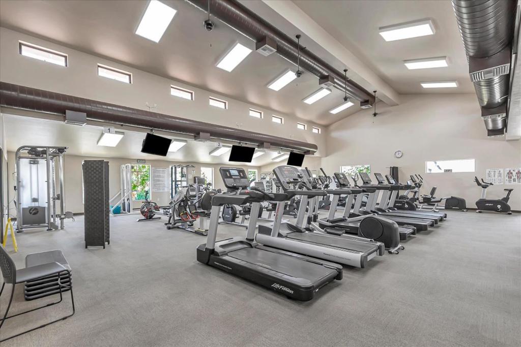 3123 Lake Trasimeno Drive Property Photo 45