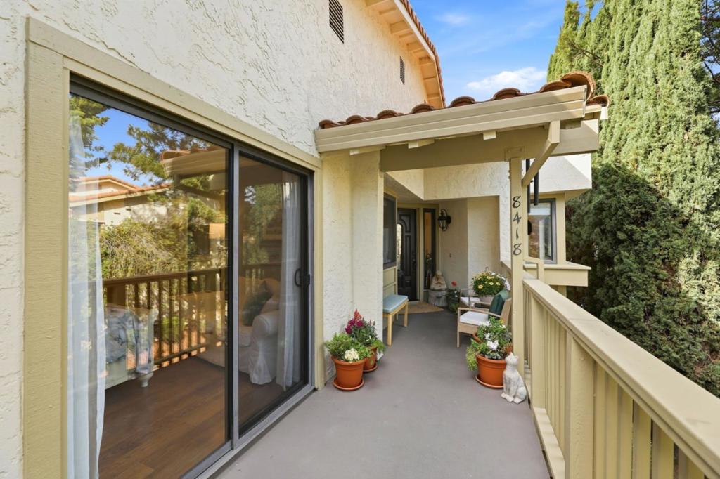 8418 Chenin Blanc Property Photo 2