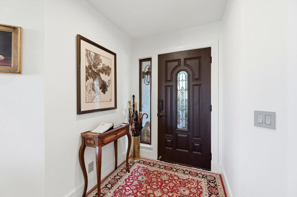 8418 Chenin Blanc Property Photo 3