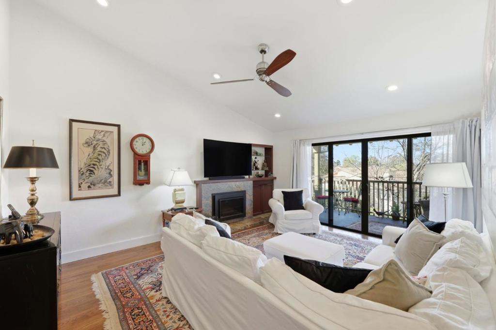 8418 Chenin Blanc Property Photo 6