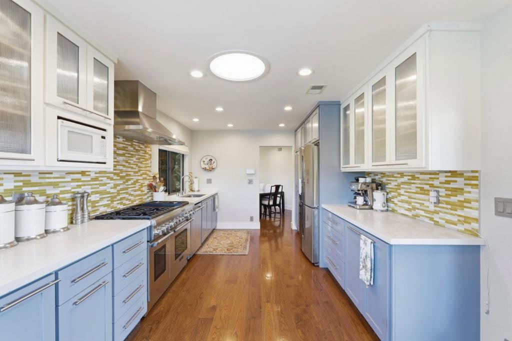 8418 Chenin Blanc Property Photo 8
