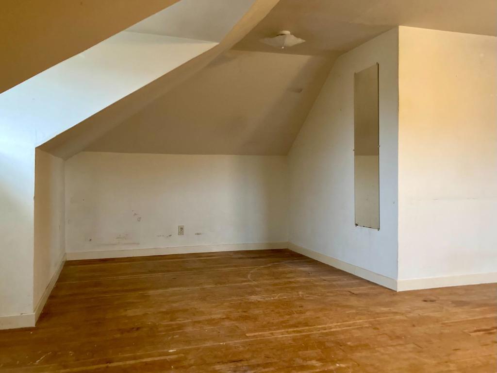 413 Milton Avenue Property Photo 32