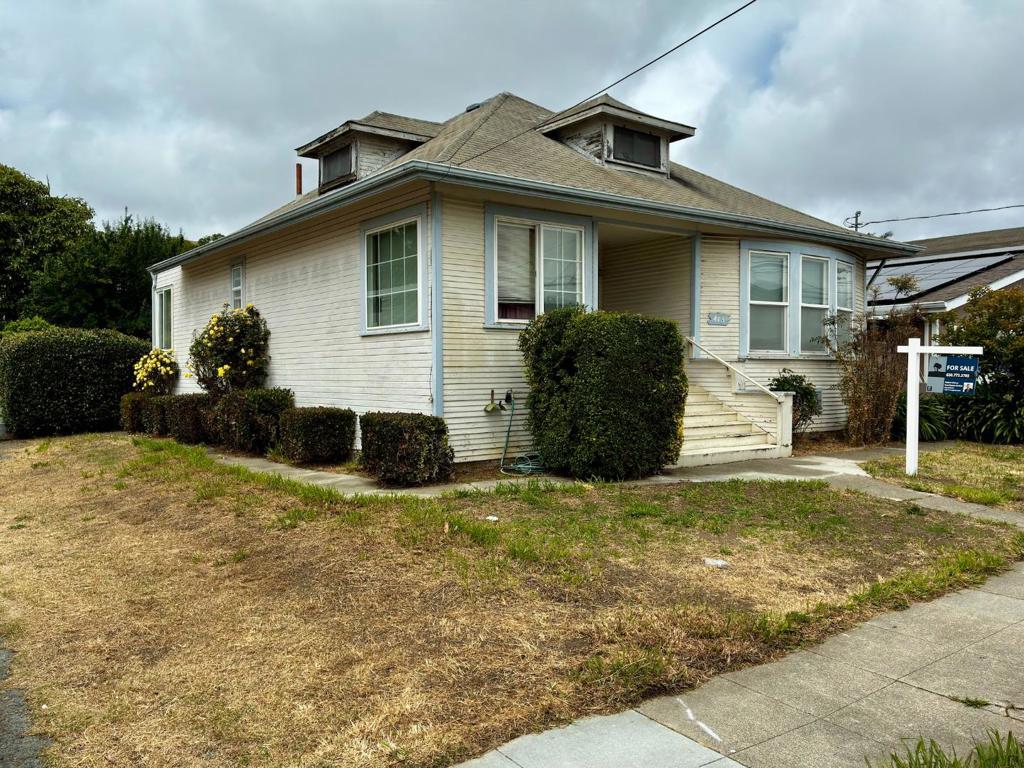 413 Milton Avenue Property Photo 38