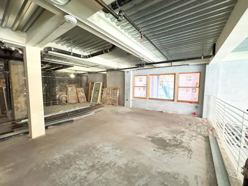 697 Sutter Street Property Photo 3