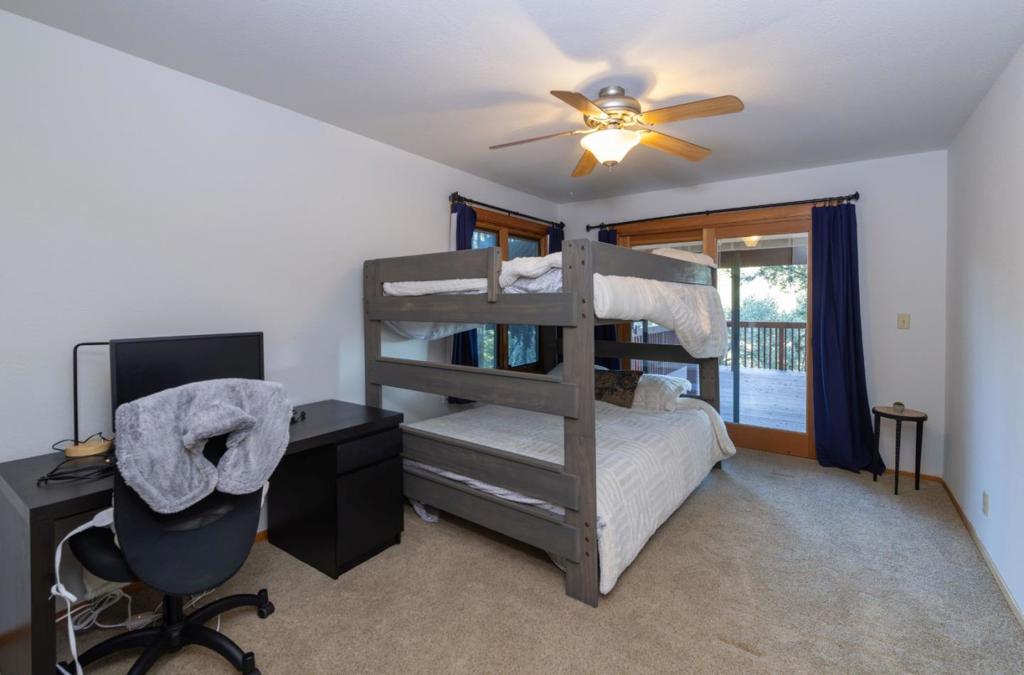 22125 Miller Ridge Road Property Photo 28