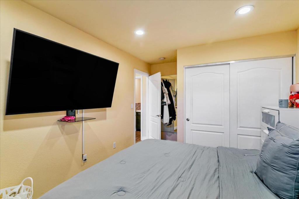 105 Sanchez Drive Property Photo 31