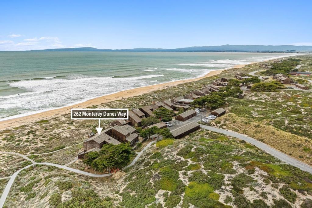262 Monterey Dunes Way Property Photo 3