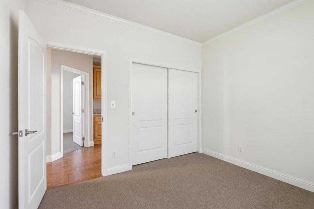 1225 Vienna Drive 243 Property Photo 17