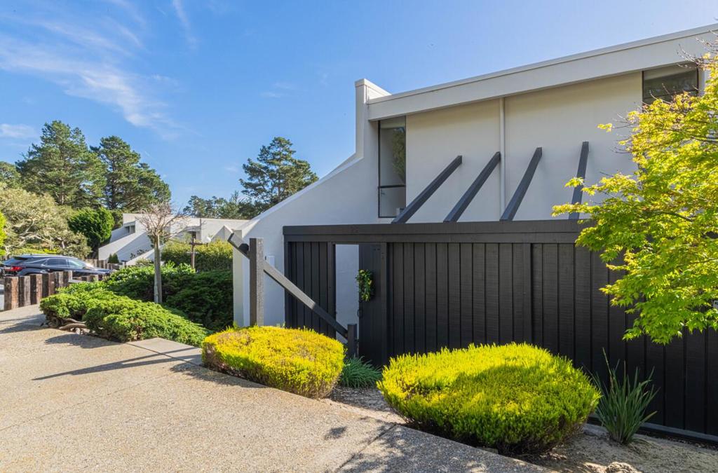 3600 High Meadow Drive 23 Property Photo 1