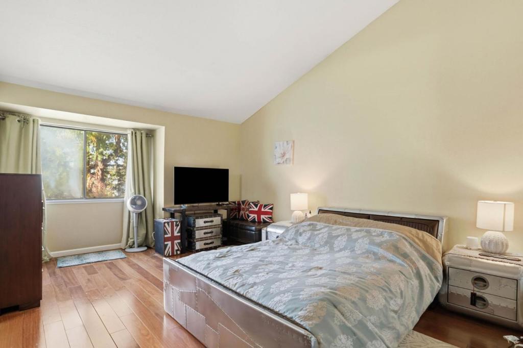 4967 Cherry Avenue Property Photo 25