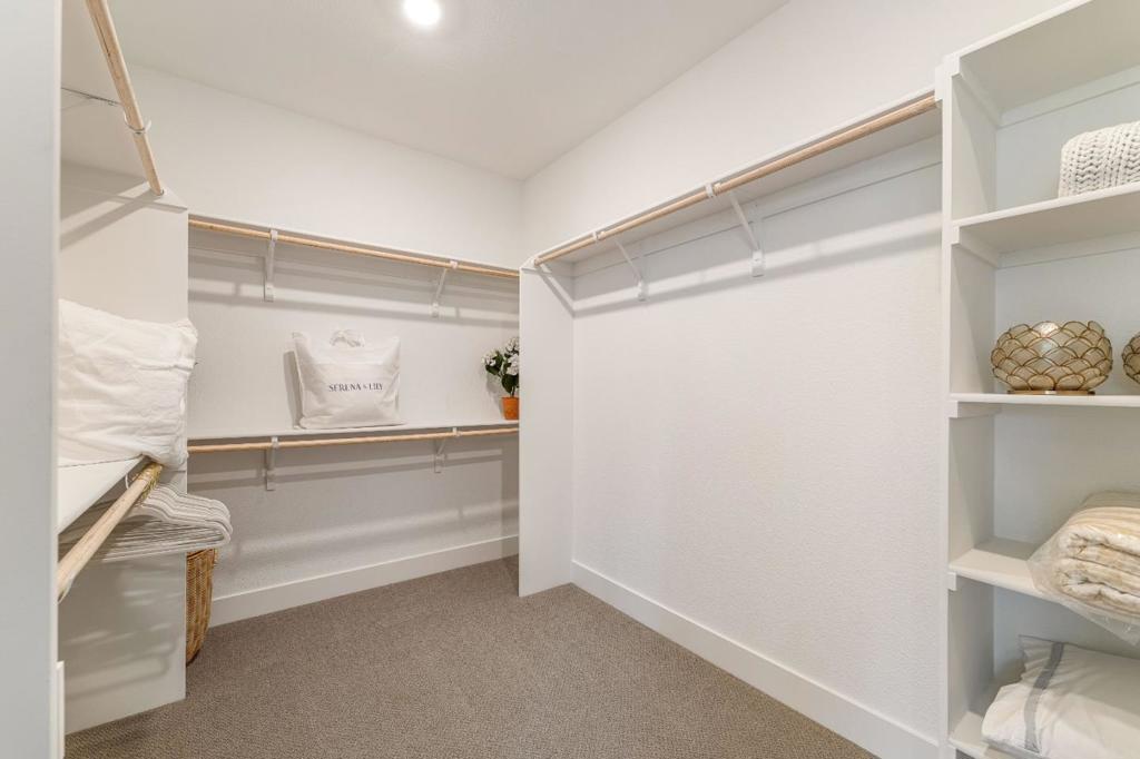 1814 Links Drive Property Photo 35
