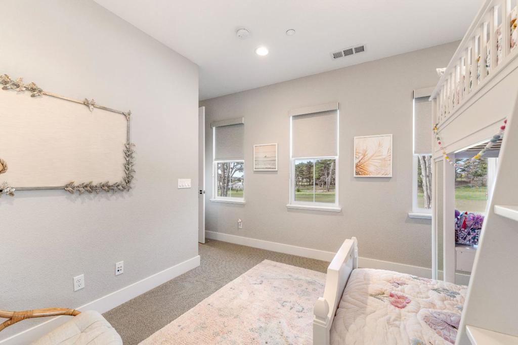 1814 Links Drive Property Photo 37
