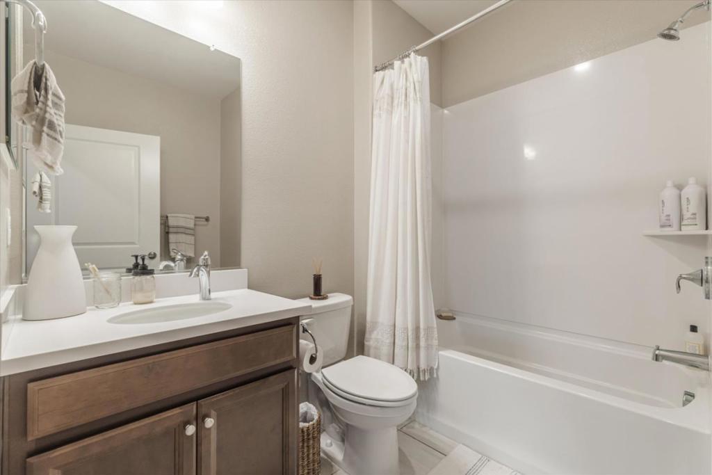 6568 Vision Court Property Photo 17