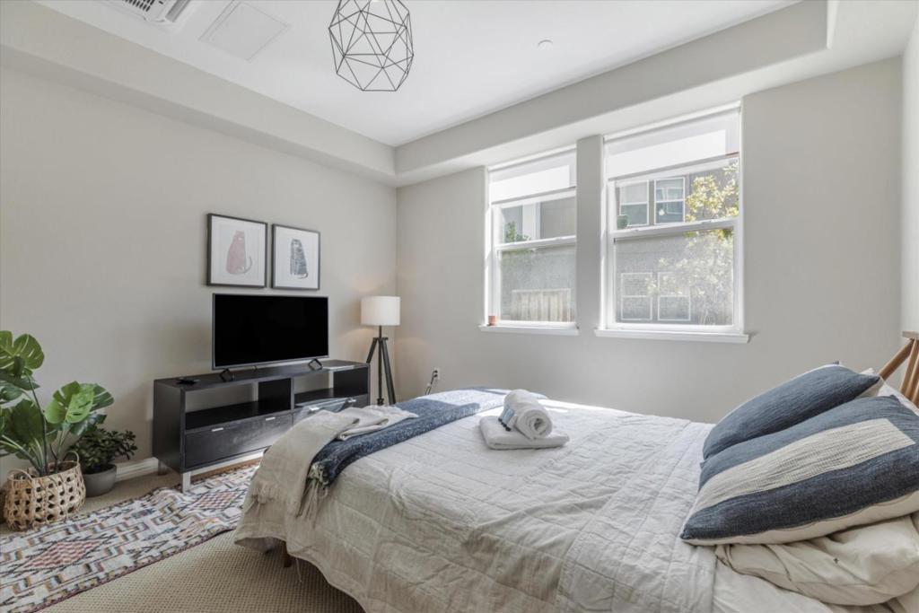 6568 Vision Court Property Photo 18